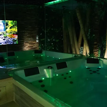 Jungle * Περπινιάν