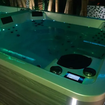 Jungle Διαμέρισμα *